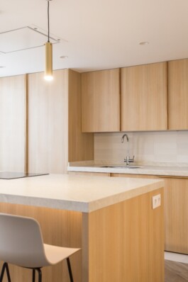 Proyecto Paz. Vista almacenaje cocina. Interiorismo y decoración de Blanco Pimienta. 